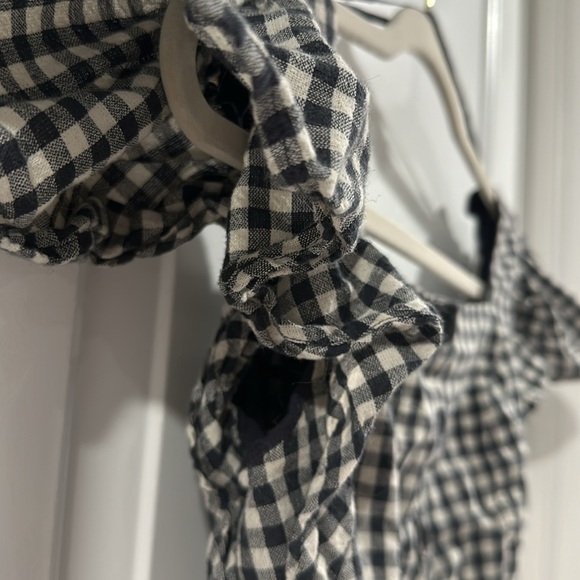 Urban Outfitters Gingham Button Down Ruffle Cap Sleeve Top - Picture 4 of 8